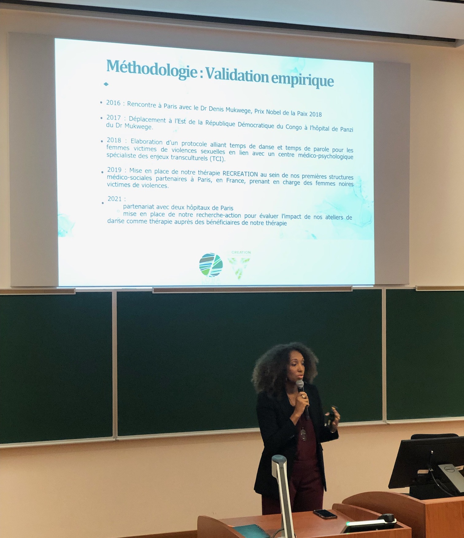 Présentation de la méthodologie de la recherche-action VaDDanC lors d’une conférence